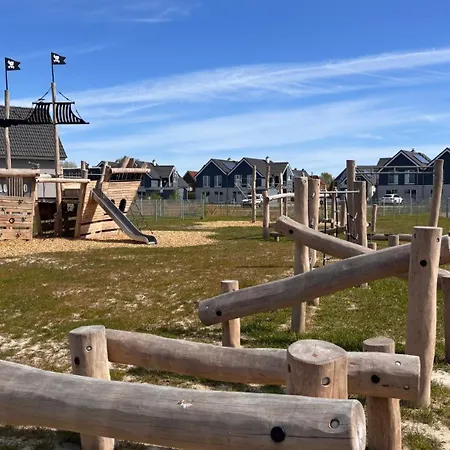 Kuestenkojen Blaue Lagune - 1-5 Pers Mit 2 Schlafzimmern, Terrasse Und Sauna